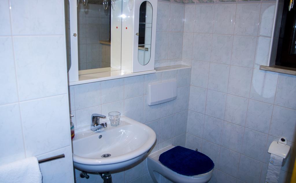Rooms Hunter Malinska Zewnętrze zdjęcie