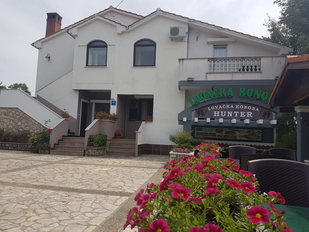 Rooms Hunter Malinska Zewnętrze zdjęcie